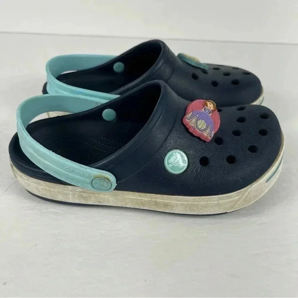 Crocs  sandals - Picture 3 of 7